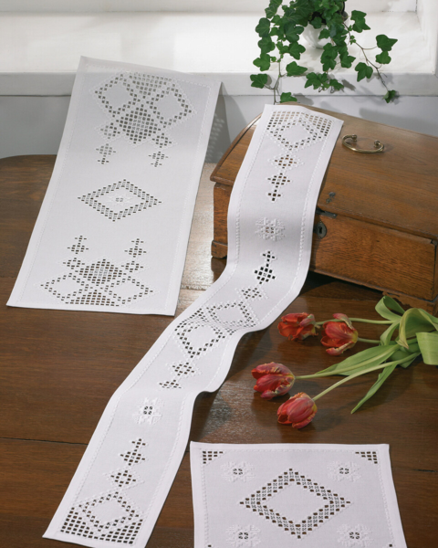 Broderikit Hardanger hvid 29 x 81 cm