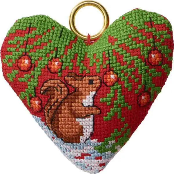 Broderikit juleophæng egern i hjerte