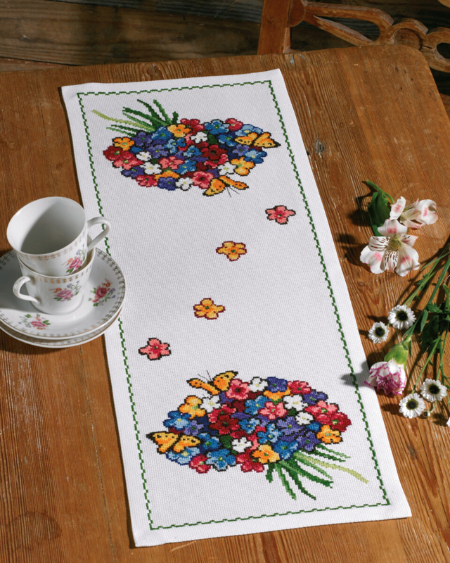 Broderikit Blomsterbuket 23 x 60 cm