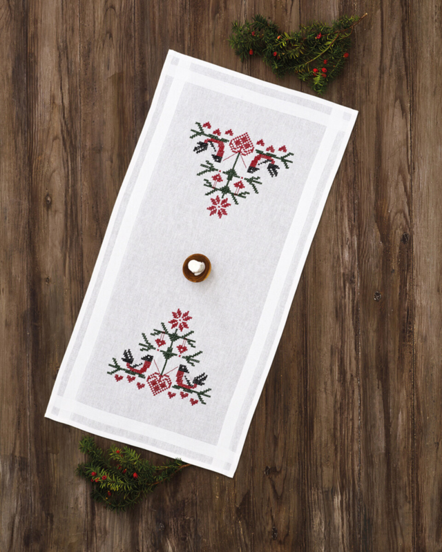 Broderikit Fugle med hjerter XXX 40 x 80 cm