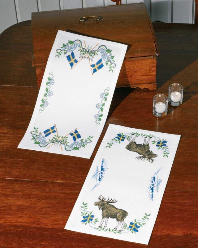 Broderikit Hilsen fra Sverige Elg 25 x 48 cm