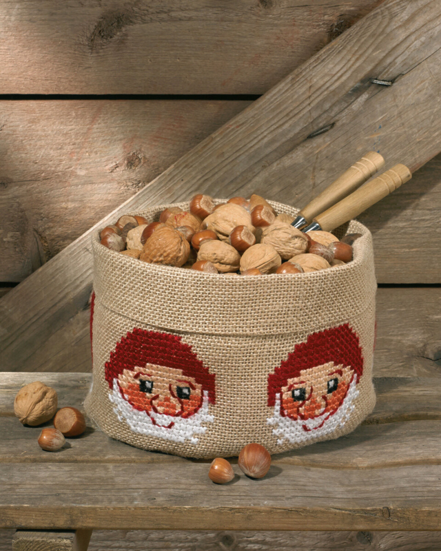 Broderikit Nisse 21 Ø x 19 cm