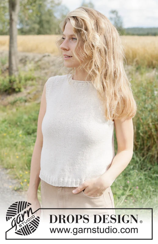 266-13 Countryside Walk Top by DROPS Design