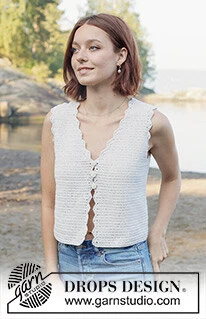 257-32 Scallop Bliss Vest by DROPS Design