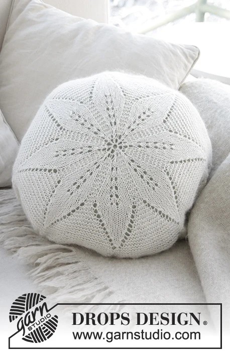 White Flower Pillow by DROPS Design