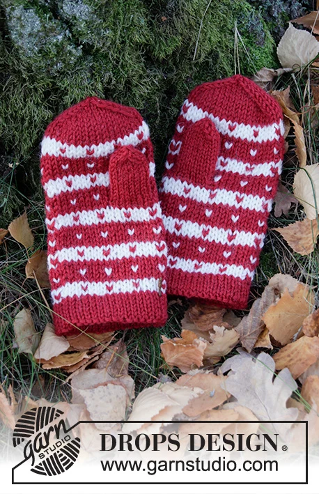 34-35 Candy Cane Lane Mittens by DROPS Design