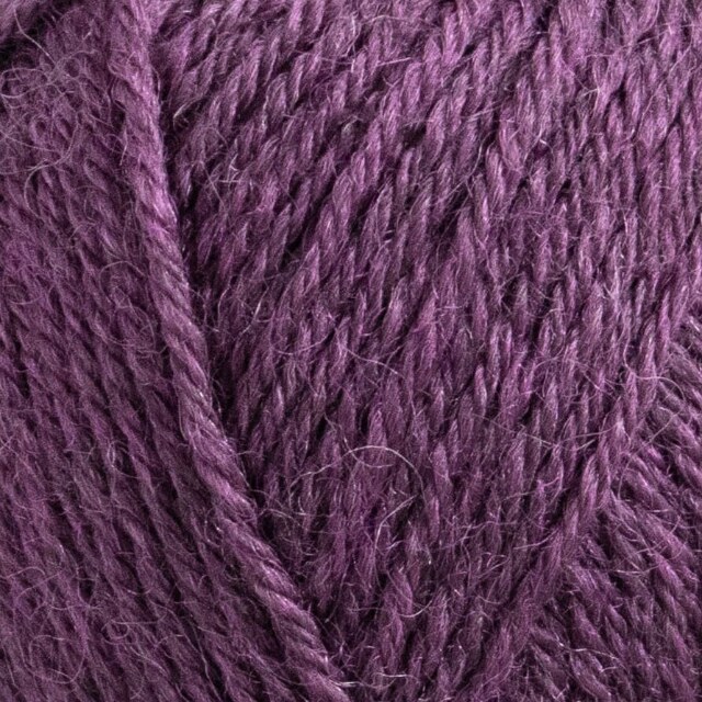 Svarta Fåret Ulrika Natur 11 Blomme natur